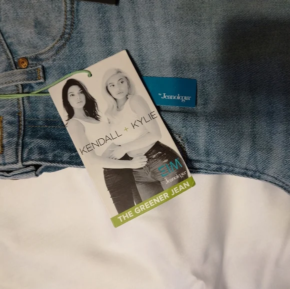 Pants - Picture 2 of 4